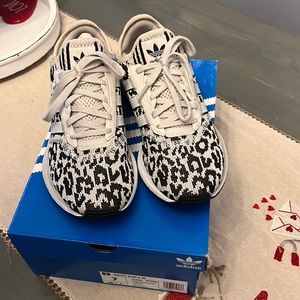 Adidas Swift Run X W Running Sneakers